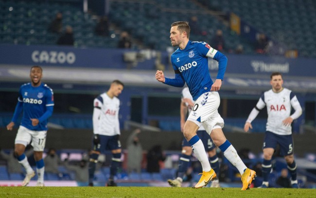 河南队凭借 河南队凭借